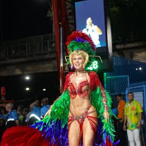 Veterana no Carnaval, Lívia Andrade estreou como musa do Acadêmicos do Salgueiro no Carnaval 2026