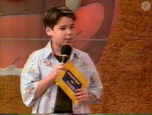 Luiz Bacci, criança, apresentou o 'Domingo no Palco' na Manchete