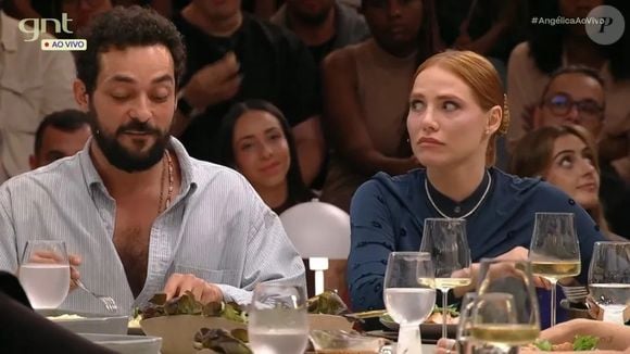 Letícia Colin contou que a experiência de beijo com Eduardo Sterblitch durante as gravações foi muito desconfortável