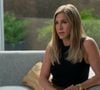 Jennifer Aniston comprou uma mansão de 930 m² em Beverly Hills por US$ 13,5 milhões em 2006, pouco depois da separação de Brad Pitt. Cinco anos depois, a atriz vendeu a propriedade por cerca de US$ 38 milhões
