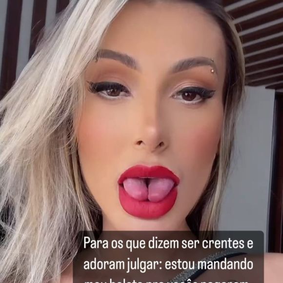Andressa Urach ainda bifurcou a língua no passado