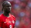 Ismaël Koné sofreu uma grave fratura na perna esquerda durante a partida entre Canadá e Catar pela Copa do Mundo de 2026