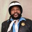 A triste causa da morte do cantor Victor Willis revelada: icônico policial do Village People tinha 74 anos e lutava contra doença agressiva; detalhes!