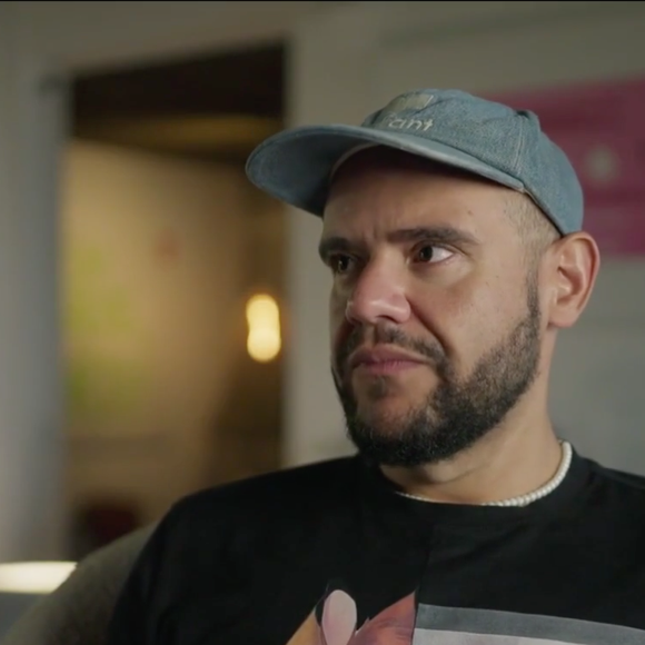 Gominho afirmou que a história de que ele, Preta Gil e Pabllo Vittar teriam um grupo no WhatsApp para falar mal da cantora teria sido inventada por Jojo Todynho.