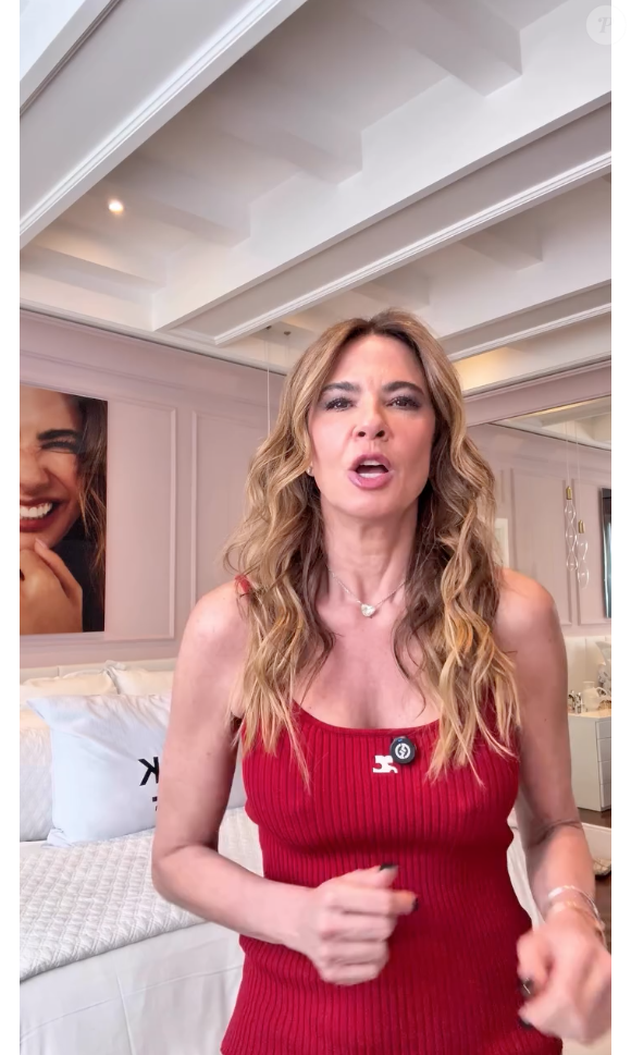 Em um vídeo publicado no seu perfil do Instagram, Luciana Gimenez refletiu sobre o excesso de procedimentos estéticos