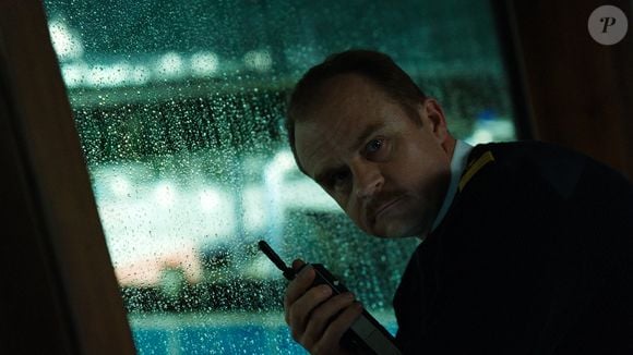 'O Naufrágio do Heweliusz' é uma série dramática de apenas 5 episódios disponível na Netflix