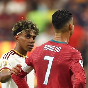 A eliminação de Portugal para a Espanha na Copa do Mundo de 2026 ganhou repercussão internacional após o jornal norte-americano The Athletic afirmar que Cristiano Ronaldo foi 'mimado' pela comissão técnica e que a seleção acabou pagando o preço pelas decisões tomadas durante o torneio