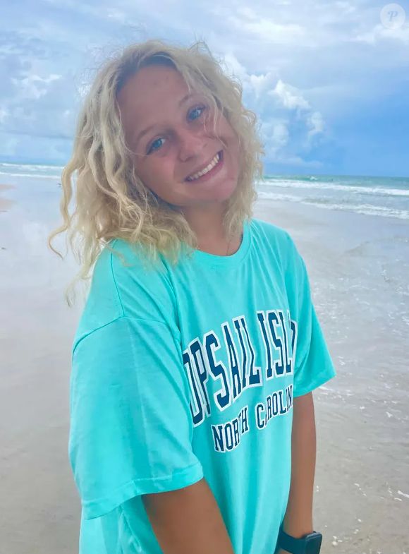 Durante as férias em Ohio, Emma Coleman aproveitava dias tranquilos ao lado da família e do namorado. Mas, ao retornar para casa, no Maine, sua vida mudou de forma repentina.