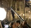 Bastidores do primeiro beijo de Celso (Rainer Cadete) e Estela (Larissa Manoela) na novela Êta Mundo Melhor