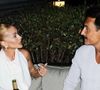 De cabelo loiro, Marina Ruy Barbosa curte evento ao lado de Rodrigo Santoro e web compara atriz à outra famosa: 'Pensei que era...'