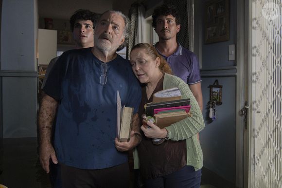 Isabela Garcia e Tony Ramos em cena de 'Quem ama, cuida'