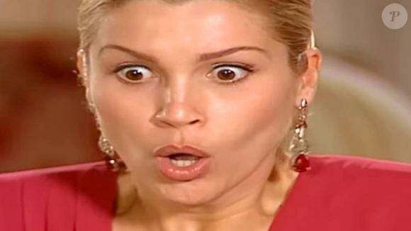 De acordo com Sênea, devemos tentar mais em nós, do que ficar tentando arrumando jeitos de controlar o mundo; foto para ilustrar a matéria com a atriz Flávia Alessandra.
