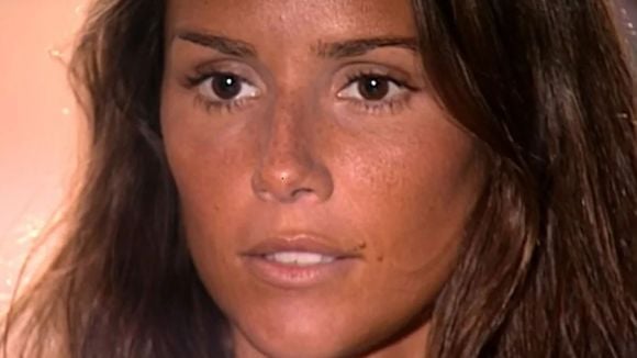 'Não me tratavam bem... chorava muito': há 21 anos, ex-atriz da Globo que viveu irmã de Deborah Secco sofreu abuso de poder em sua 1ª novela