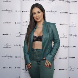 Mudança no corpo de Simone veio também com atividade física e musculação