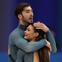 Fraude nas Olimpíadas de Inverno 2026? Resultado polêmico na patinação artística gera abaixo-assinado e Federação se pronuncia: 'Temos plena confiança...'