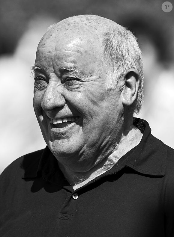 Amancio Ortega: a trajetória da construção de seu império é amplamente conhecida, mas muita gente não sabe que ele acumula uma história bem polêmica em sua vida pessoal