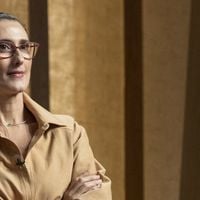 Paola Carosella, 53 anos, avalia chance de vida menos corrida após 36 anos de cozinha e 10 de TV: 'Nem sinto essa idade. Parece que o tempo que passou só me deu mais alimento para ter ainda mais vontade de fazer coisas'