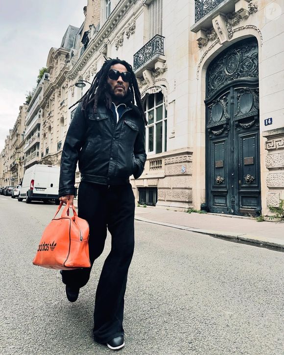 Lenny Kravitz também é vegano e combina os treinos com uma alimentação balanceada para deixar o corpo em forma