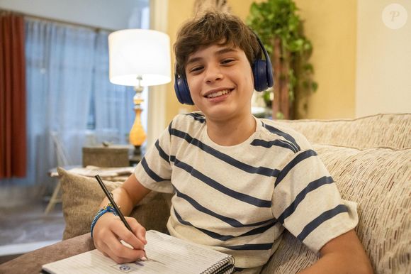 Bruno, vivido por Miguel Moro, sofrerá o vício de usar celular sem controle