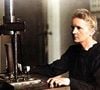 Mesmo sem comprovação oficial, reflexão associada a Marie Curie ganha força por traduzir a forma como a cientista enfrentou o desconhecido
