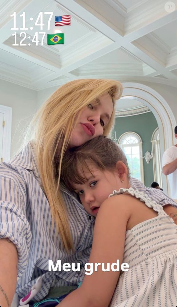 Virgínia Fonseca movimentou as redes sociais ao publicar novas fotos nos Estados Unidos, e fãs acreditam que a influenciadora esteja no mesmo castelo alugado por Vini Jr. para receber familiares durante a Copa do Mundo de 2026