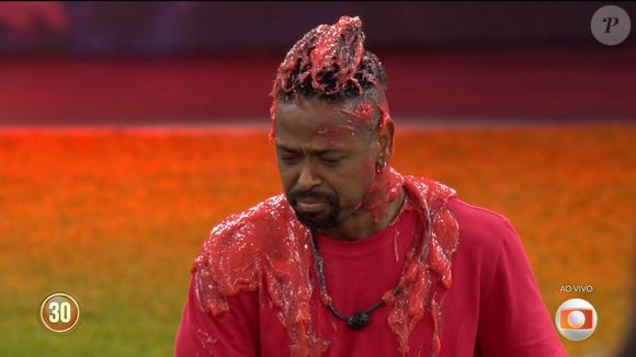 A diferença mínima nos votos coloca Leandro em risco real de eliminação nesta terça-feira