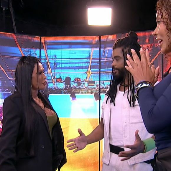 No Confessionário, as duas duplas mais votadas tiveram que dar um Contragolpe em consenso