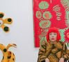 Considerada uma das mais importantes artistas plásticas do Japão, Yayoi Kusama construiu uma carreira marcada pela mistura de diferentes linguagens artísticas, como pinturas, esculturas, colagens, performances e instalações repletas de pontos e bolas