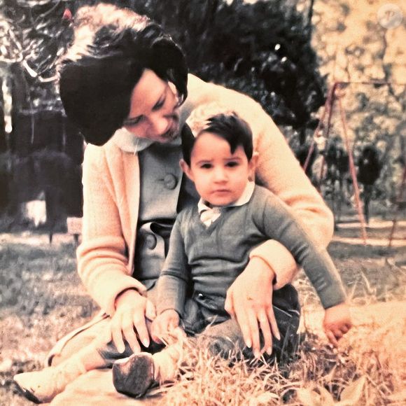 William Bonner na infância com a mãe, Maria Luiza Bonemer