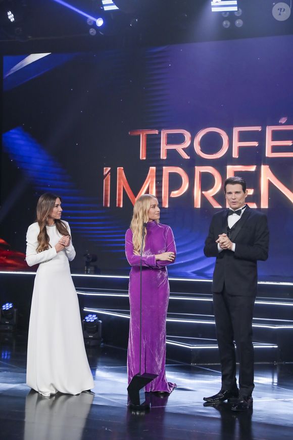 Angélica e Patrícia Abravanel: de acordo com a colunista Fábia Oliveira, ‘o clima no palco pesou e foi cortado na versão que foi ao ar’