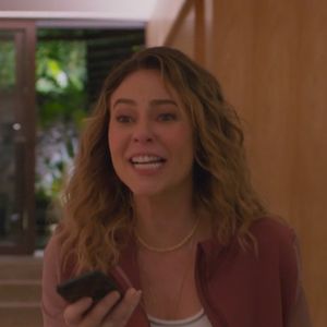 Heleninha enfrenta recaída e cena de alcoolismo promete abalar a reta final da novela