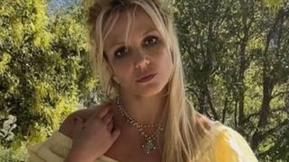 'Não é justo comigo': Britney Spears, aos 44 anos,  faz forte desabafo sobre trauma em família e compara sua vida à Christina Aguilera