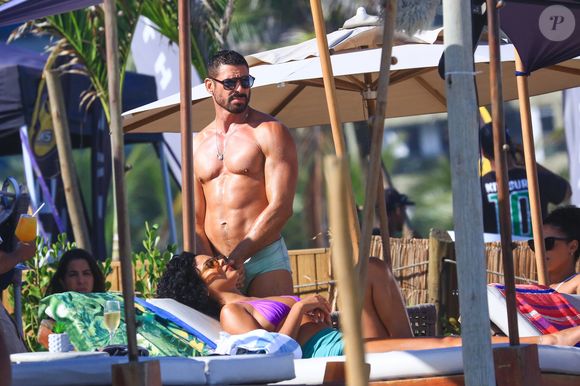 Cauã Reymond e Bella Campos: é o primeiro flagra dos dois juntos após o vazamento da polêmica nos bastidores de ‘Vale Tudo’