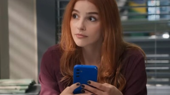 O que significa enviar muita figurinha no WhatsApp, segundo a psicologia