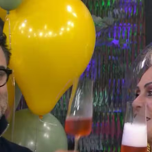 “É o vestido mais bonito que já usei na vida”, relembra Ana Maria Braga sobre seu casamento