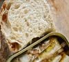 O que poucos sabem é que as sardinhas são um dos alimentos ideais para manter a força nos ossos após o envelhecimento