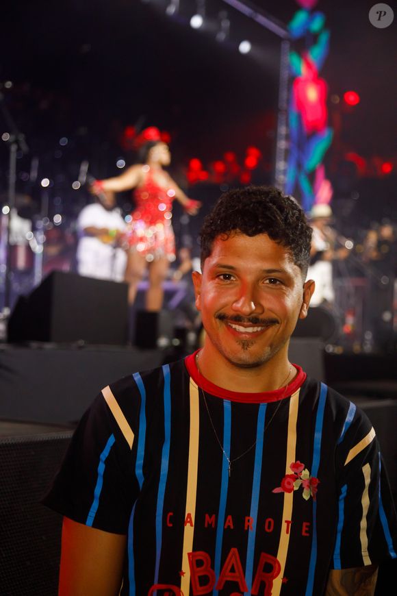 Internautas criaram teorias de que Yuri estaria traindo Iza de novo, após um ano do escândalo midiático que parou a web