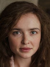 A série da Netflix que pretende substituir 'Bridgerton' já está disponível: 6 episódios de uma história autobiográfica que é um sucesso absoluto na plataforma