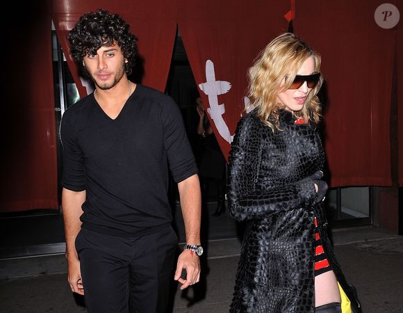 Jesus Luz ficou famoso mundialmente após namorar Madonna