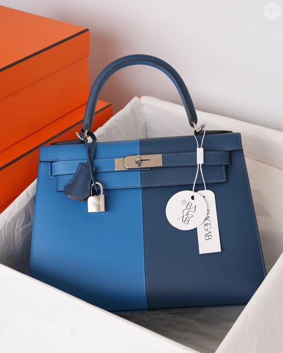 Bolsa de Virgínia é uma edição limitada da marca e não está mais no mercado, e seu valor pode variar de R$ 125,8 mil e R$ 132,25 mil