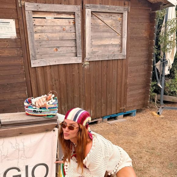 Giovanna Ewbank ainda foi alvo de muitas críticas de internautas nas redes sociais, que chegaram a envolver Fernanda Paes Leme