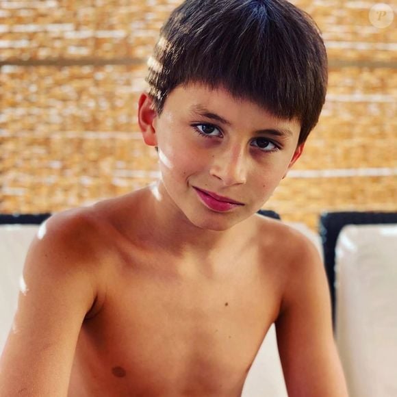 A supermodelo, que já era mãe de Benjamin e Vivian, frutos de seu casamento com Tom Brady, celebrou recentemente a chegada de seu terceiro filho