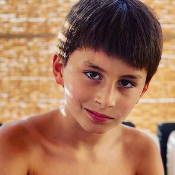 A supermodelo, que já era mãe de Benjamin e Vivian, frutos de seu casamento com Tom Brady, celebrou recentemente a chegada de seu terceiro filho