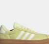 Tênis Adidas VL Court Bold ganha destaque por unir conforto, estilo e versatilidade para a rotina feminina