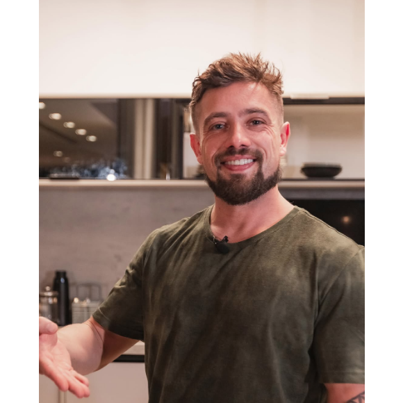 Rafael Cardoso também mostrava com frequência suas habilidades culinárias