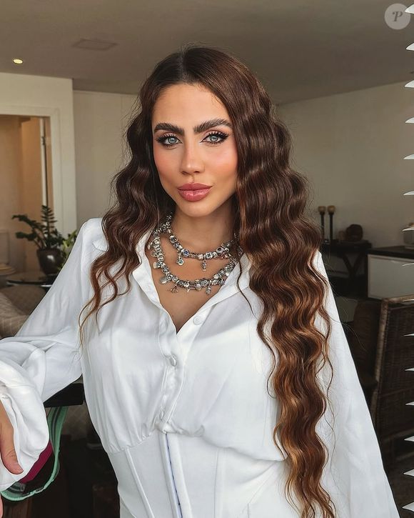 Catherine Bascoy está envolvida em rumores de affair com ninguém menos que Vini Jr.