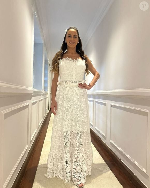 Emagrecimento de Silvia Abravanel virou assunto recentemente em seu casamento com o cantor Gustavo Moura