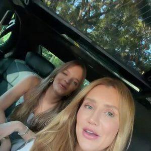 No último domingo (22), Ana Paula Siebert surgiu ao lado de Rafa Justus contanto que a enteada sofreu um tombo e se machucou toda