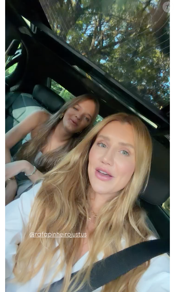 No último domingo (22), Ana Paula Siebert surgiu ao lado de Rafa Justus contanto que a enteada sofreu um tombo e se machucou toda