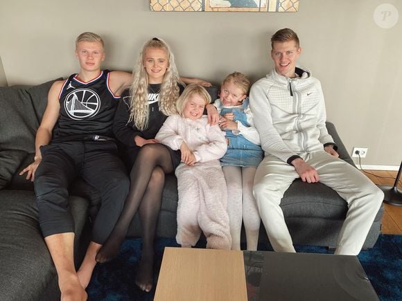 Gabrielle Haaland já integrou as Forças Armadas da Noruega antes de atuar na área da saúde